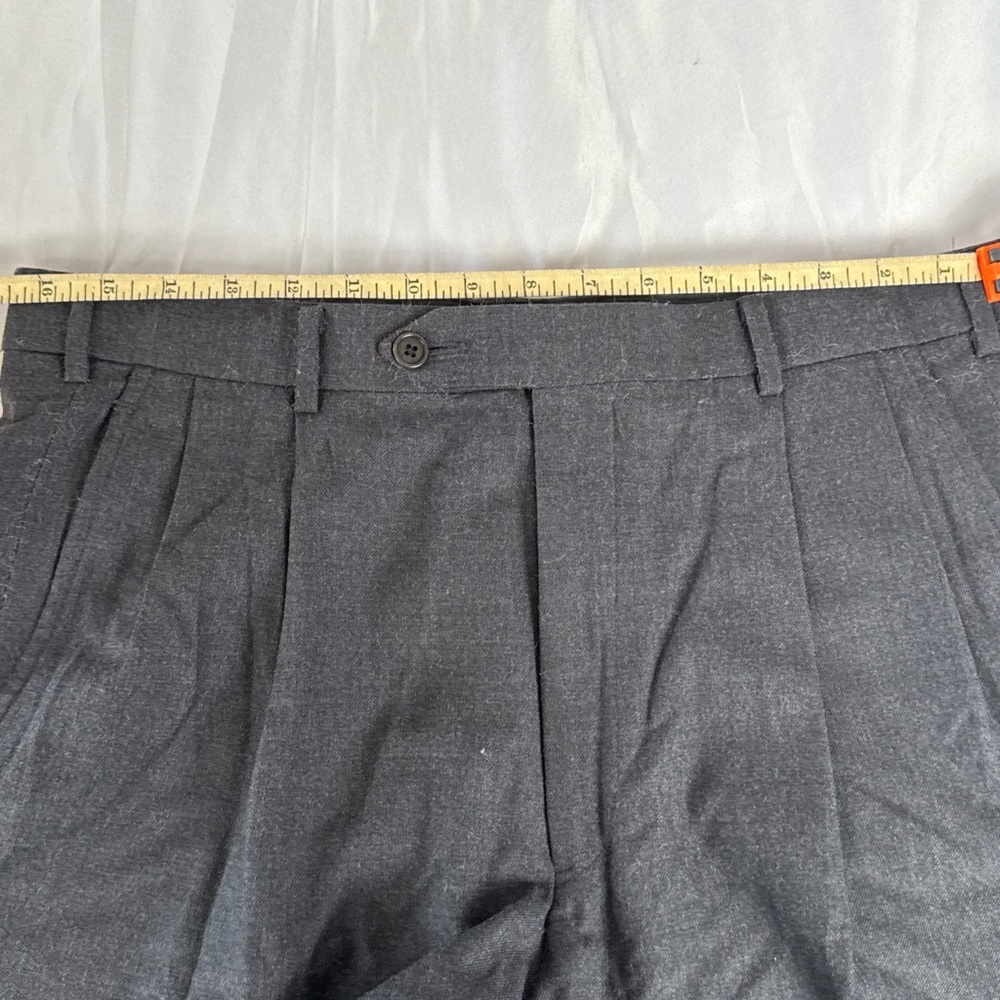 Brooks Brothers Vintage Men's Charcoal Dress Pants Pleated Cuffed Size 32 - Picture 4 of 9
